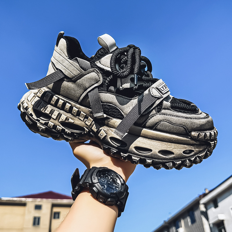 2025 Autumn New Dad Thick Sole Height Increasing Lace-up Men's Trendy Versatile Sports Casual Shoes_vogvips.com