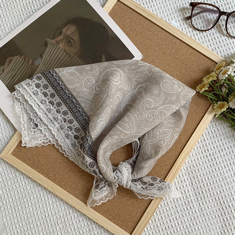 Bufanda de seda, bufanda cuadrada pequeña, sensación de alta calidad, nuevo pañuelo de encaje francés, diadema pastoral femenina de verano, cinta para el cabello atada