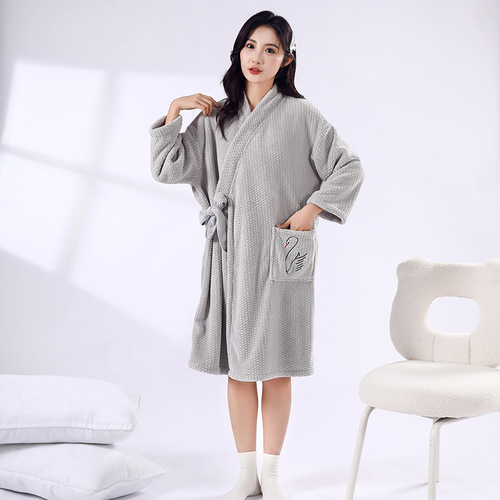 Coral velvet hotel robe for men and women, thick and absorbent, shower and wear bath towel, cross-border corn velvet tie belt robe