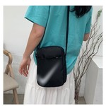 厂家批发简约休闲户外小背包男女情侣单肩斜跨包街头潮手机包8886