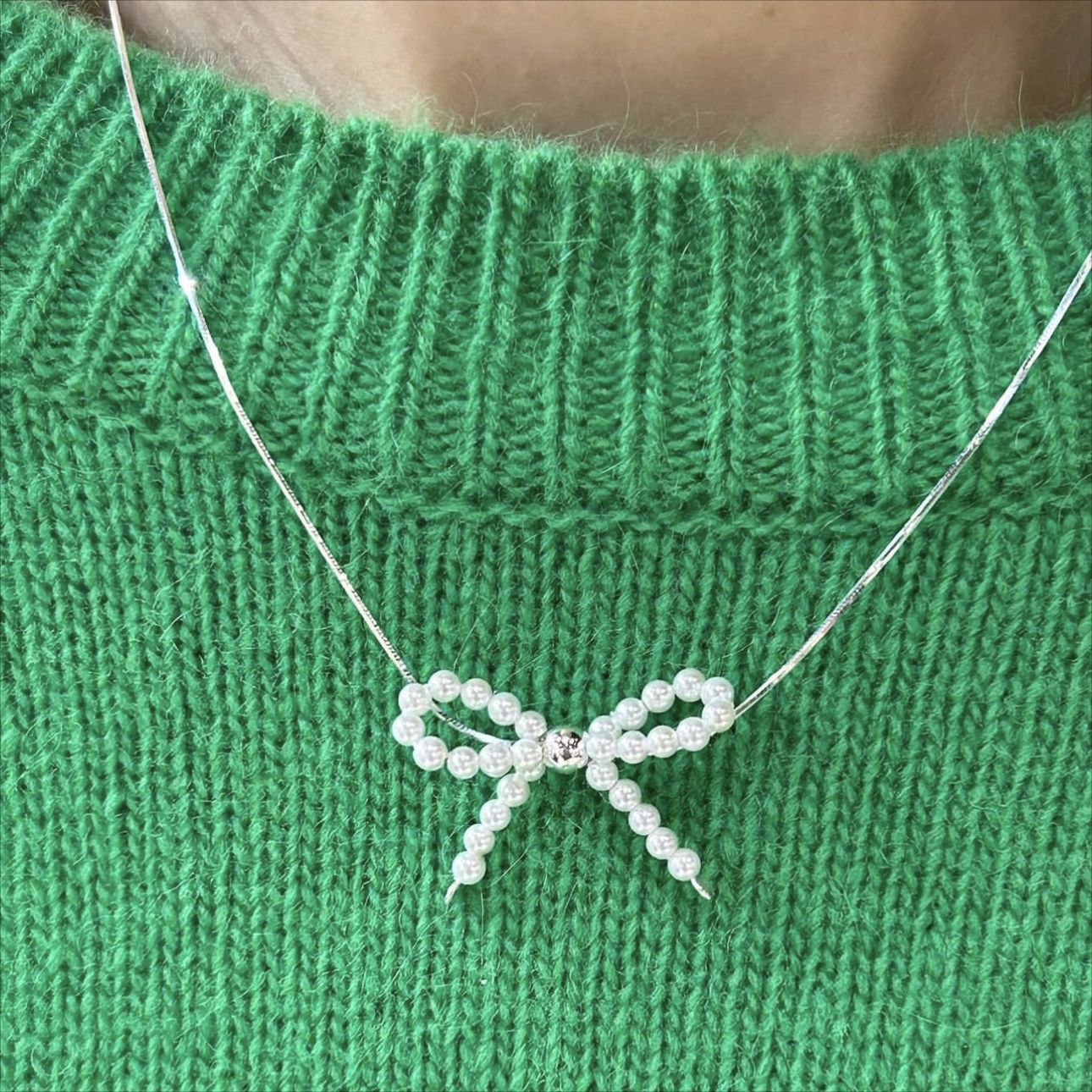 Sterling Silver Simple Style Bow Knot Pendant Necklace display picture 5