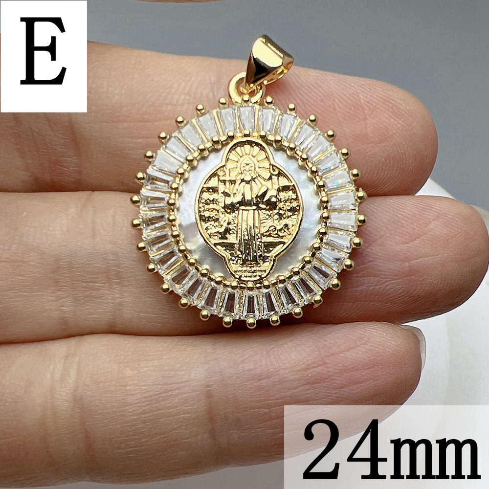 Plating Design 1 Piece Copper Shell Zircon Human Pendant