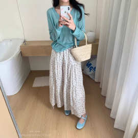 韩系清新氛围感半裙春夏季新款松紧腰碎花温柔风长款拼接裙蛋糕裙