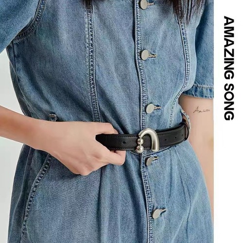 Factory direct sales two-layer cowhide belt decorated with A-shaped bean stud buckle adjustable belt genuine cowhide belt for men and women