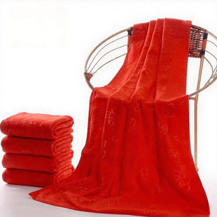 Factory wholesale big red bath towel ultra-fine fiber wedding return embossed Xi word absorbent thick soft 70*140