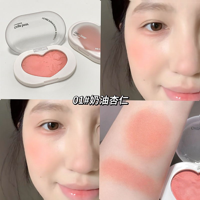 Gege bear blush cardíaco suave de baja saturación blanqueamiento natural brillante expansión contracción maquillaje de belleza transfronterizo