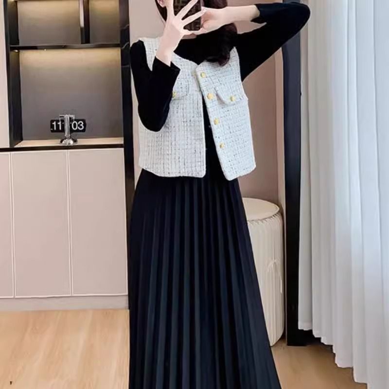 小香风马甲女网红外搭2025新款无袖百搭显瘦背心坎肩纯色亮片马甲|undefined