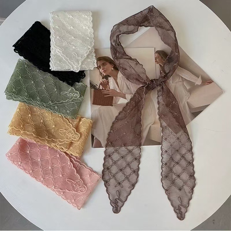 Versión coreana de la bufanda de seda larga de encaje retro súper hada para damas, bufanda pequeña delgada de todo fósforo, correa para el cabello, serpentina