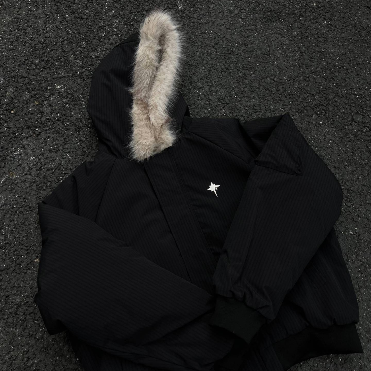 Men's Clothing Winter New Product Real Shot High Quality Fur Collar Short Style Hooded Cotton Jacket_voghion.com