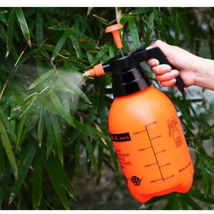 Manual air pressure watering pitcher watering pitcher watering pitcher garden tools sprayer small watering pitcher disinfection shower