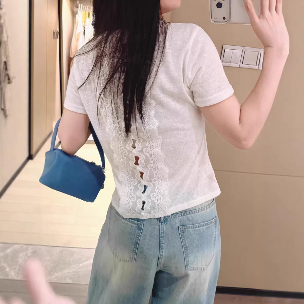 蕾丝灰色短袖t恤女夏季2026新款修身收腰别致绝美上衣G1835