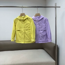 男式夹克;男式休闲裤;女式风衣