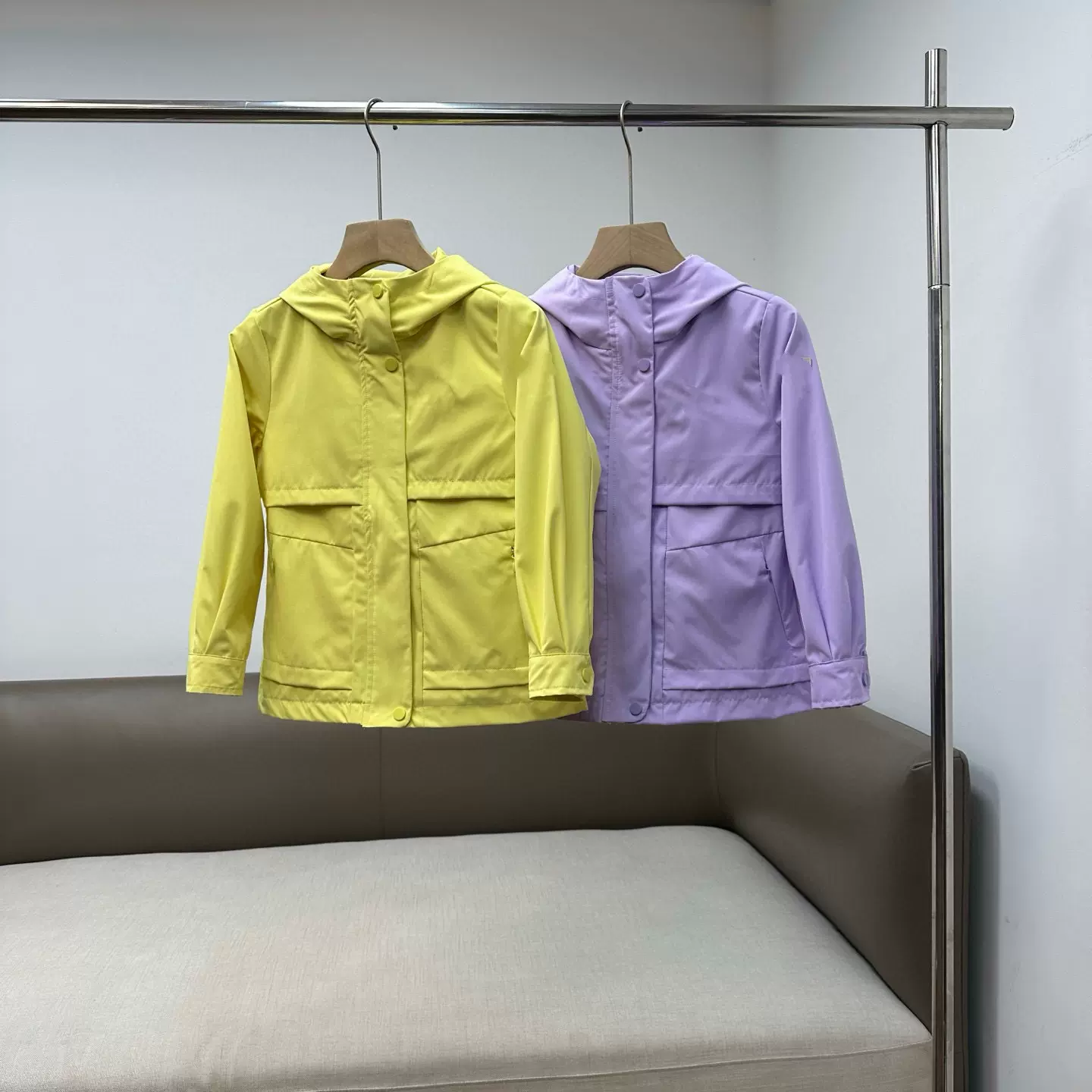 ———————————————哈家儿童纯色简约风衣外套301705