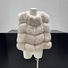 秋冬狐狸毛皮草马甲女短款2025时尚显瘦气质名媛风背心外套女整皮