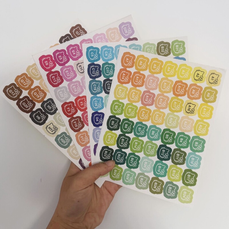 Color swatch stickers for bead art, 295 color swatch cards, bead art color classification, adhesive labels, sticker storage, color chart