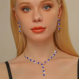 首饰套装;耳环;耳钉