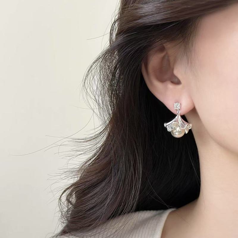 小众扇形银杏叶流苏珍珠耳环女夏天耳坠2025新款爆款轻奢高级感|undefined