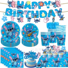 场地布置道具;纸质工艺品;胸针