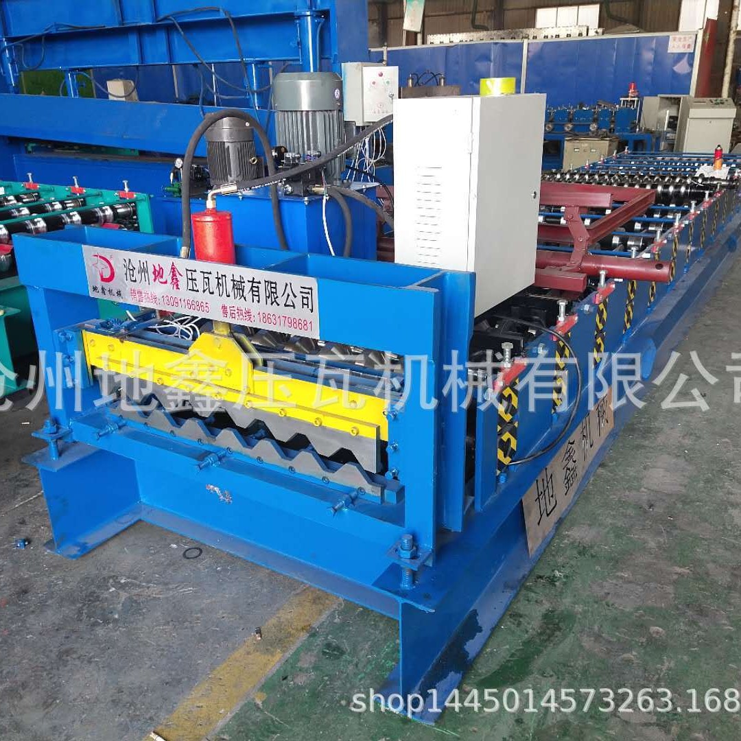 沧州地鑫压瓦机 销售全自动彩钢750外墙横挂板设备压瓦机