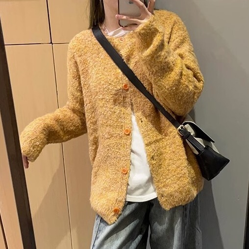 慵懒风软糯黄色针织外套女秋冬季新款设计感甜美减龄宽松休闲上衣|undefined