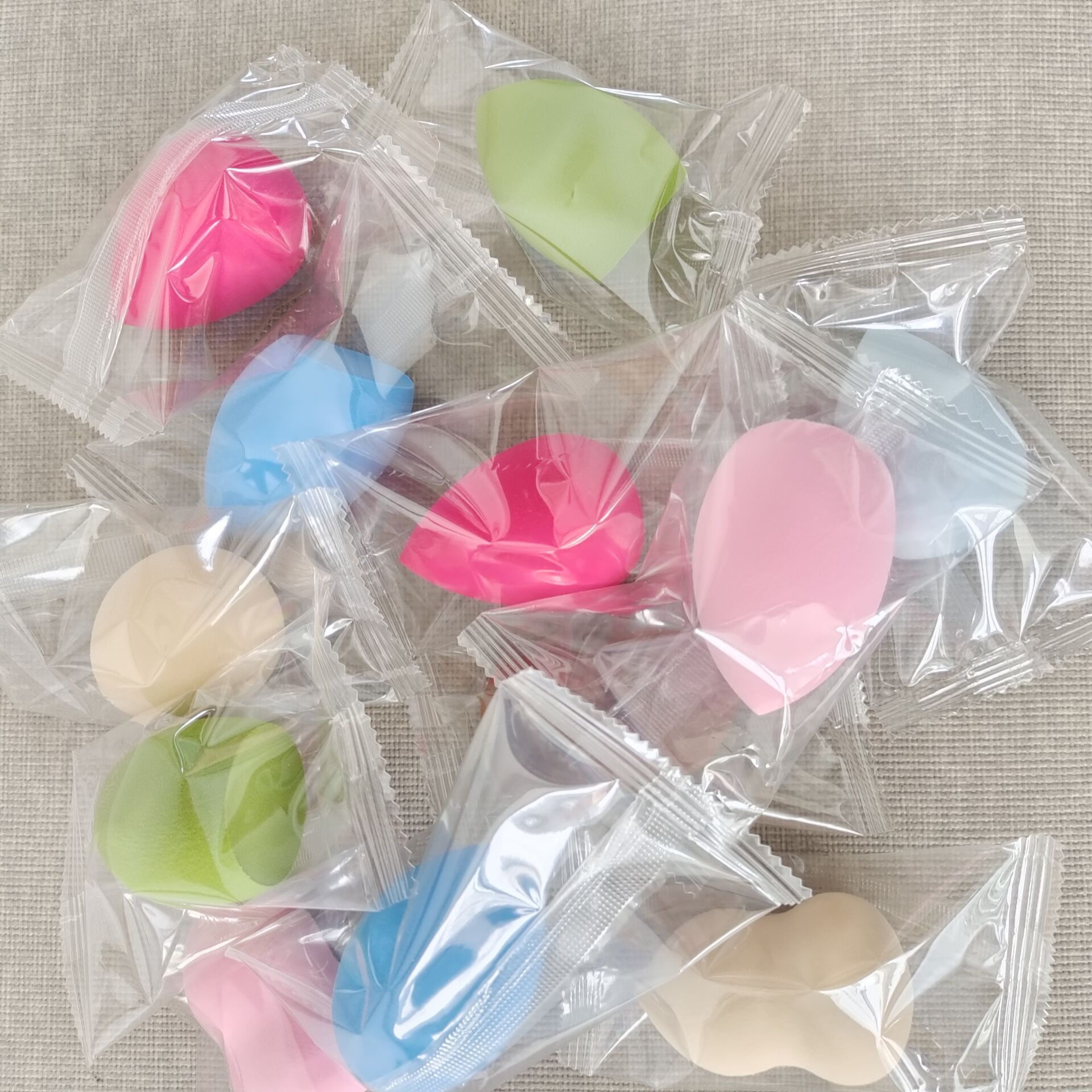 Huevo de belleza húmedo y seco de doble uso calabaza huevo en polvo esponja de soplo huevo maquillaje huevo cojín de aire soplo de polvo súper suave no comer polvo