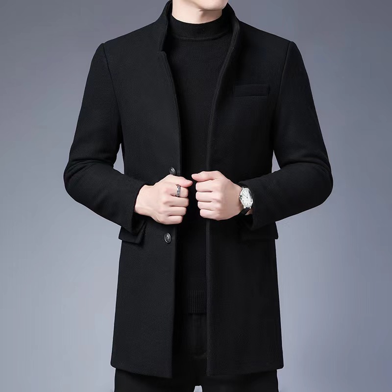 中山服の男性は冬に毛を厚くします。|undefined