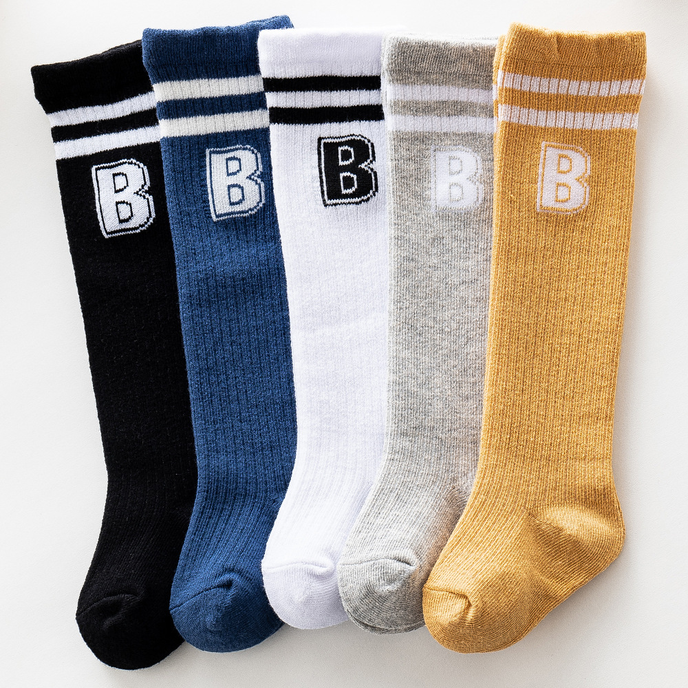 Primavera, Otoño e Invierno recomiendan calcetines de algodón para niños de longitud media calcetines sueltos para bebés sobre la rodilla calcetines de algodón Four Seasons