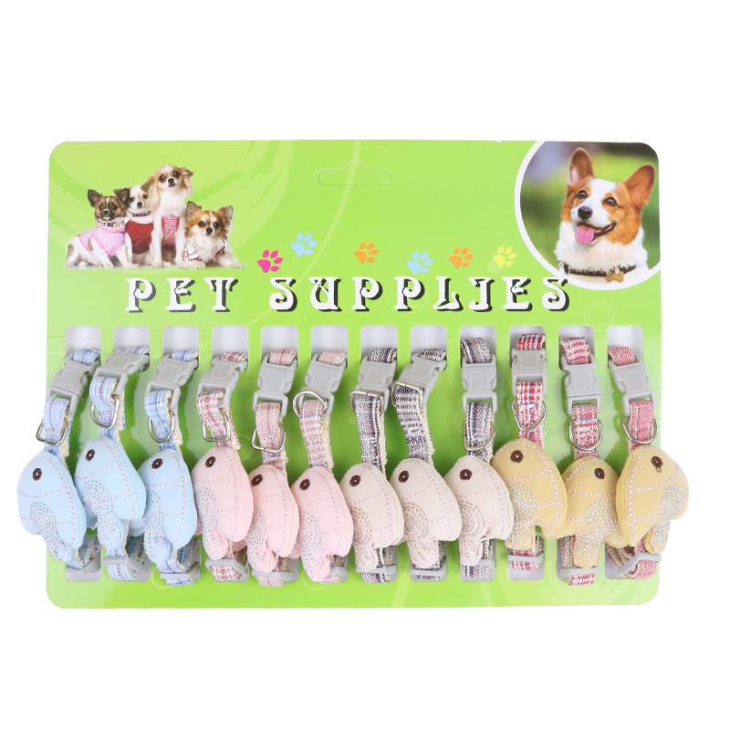 Fábrica de nuevo collar de mascota simple en forma de pez collar gatos multicolor corbata de mascota al por mayor