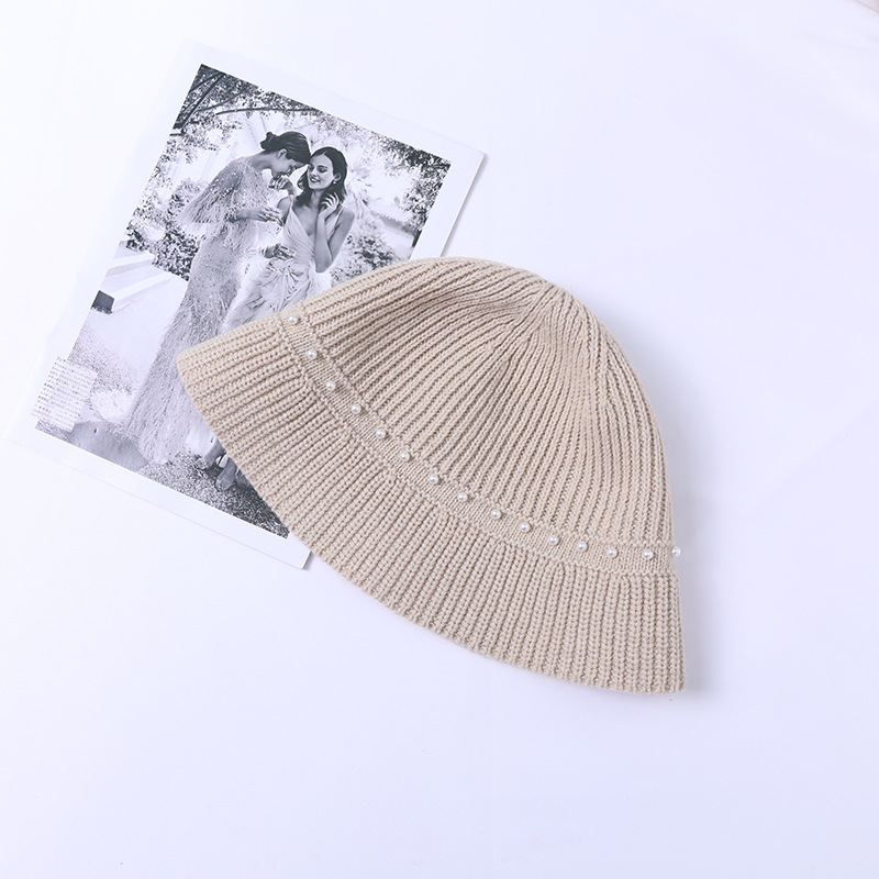 Carefully Selected Quality Goods: Knitted Wool Bucket Hat for Women, Thickened for Large Heads, British Style Winter Hat, Ear-Protecting Pullover Hat, Fresh and Sweet