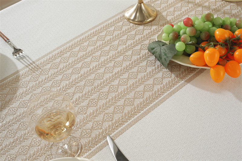 Nordic Vintage Geometric Diamond Tablecloth In White And Brown_voghion.com