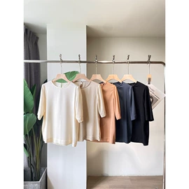 女式衬衫;连衣裙;休闲裤