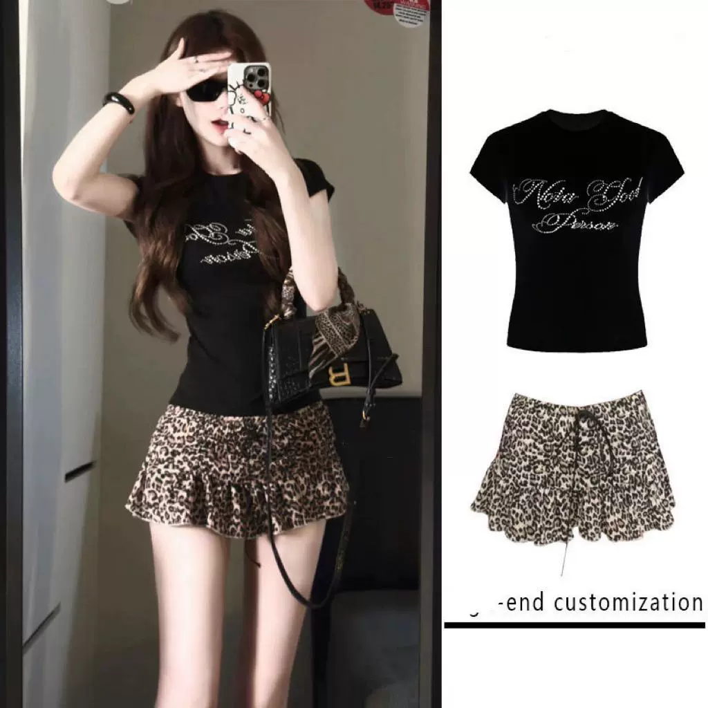 甜辣风小众烫钻短袖t恤套装女夏季辣妹豹纹半身裙修身显瘦上衣ins