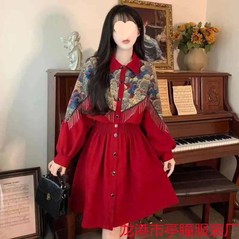 2024早春新款胖mm新年战袍复古设计感百搭显瘦遮肉假两件连衣裙子