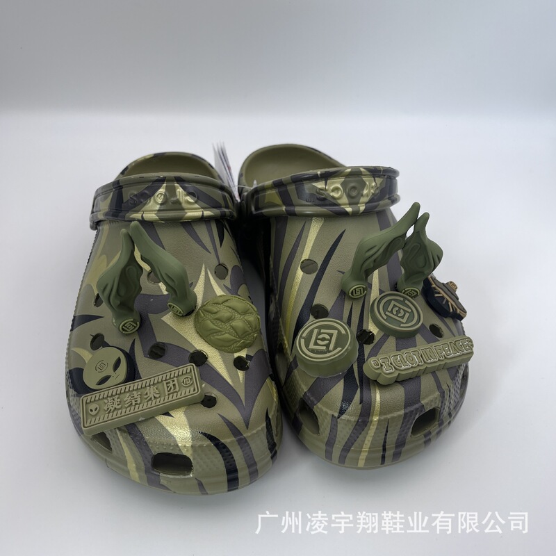 Cross Thorn Clogs Collaboration with Condensation Group: Thorn Unisex Couple's Closed-Toe Water Sandals Non-Slip Slippers