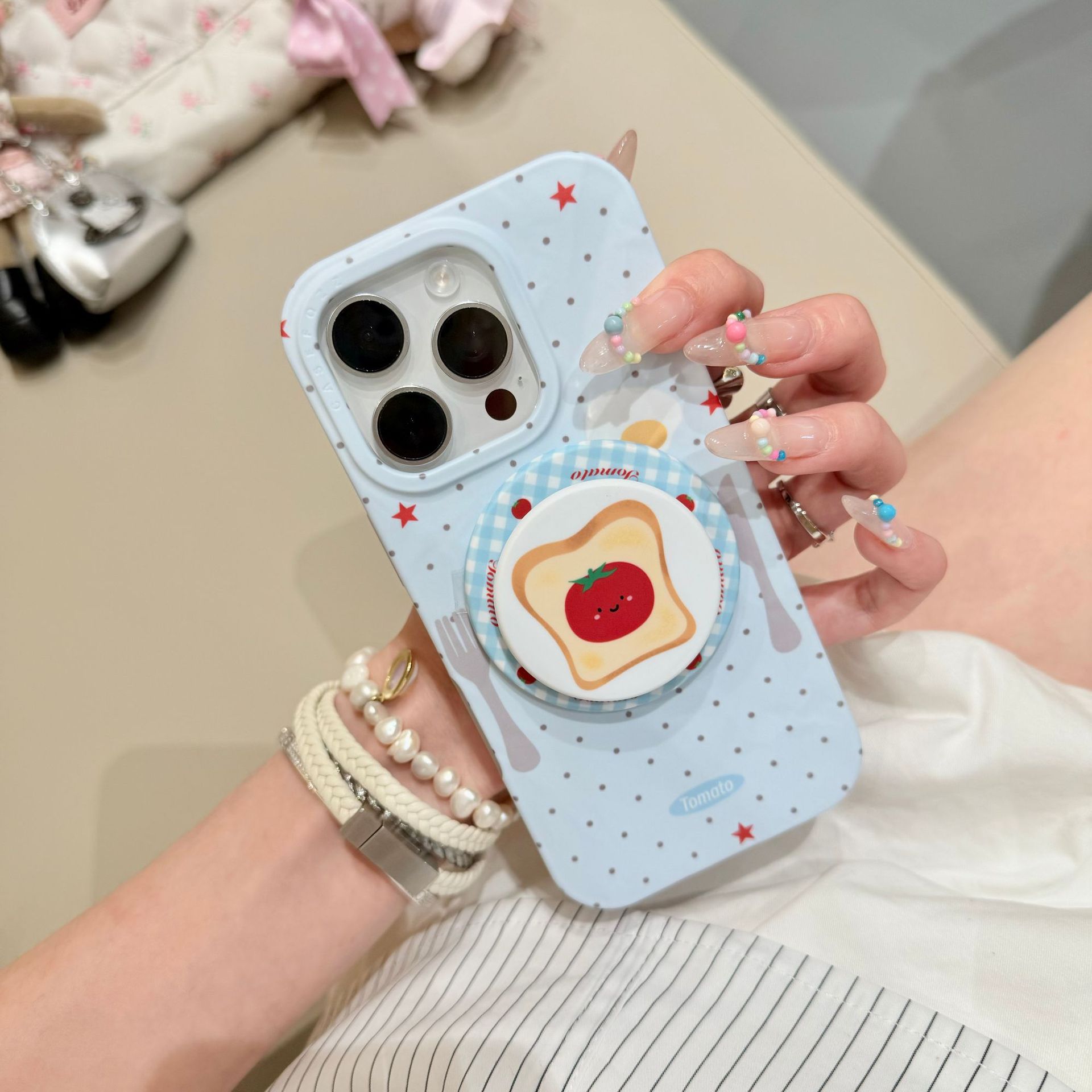Placa de lunares plisados de fondo azul para Apple 15/16 funda para teléfono móvil 16Pro atracción magnética 14/13 nueva personalidad de 15PM