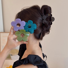 女性用ハイエンドフラワーグリッパー2025新しい多用途ハイポニーテールシャーククリップヘアピン後頭部半分結びヘアアクセサリー