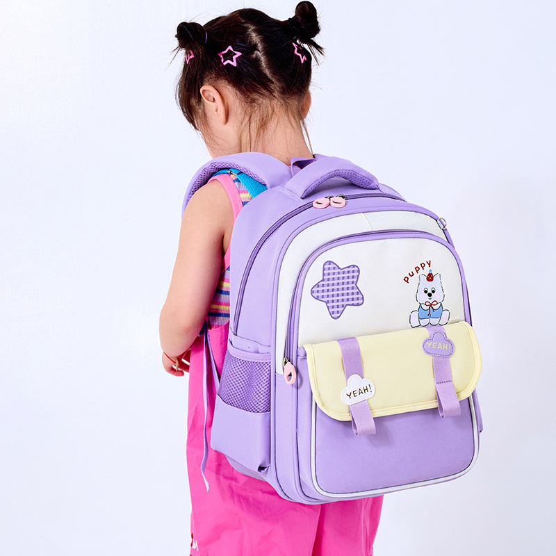 Nuevas mochilas transfronterizas para niños de 5 - 8 años de edad, mochila infantil de gran capacidad, mochila encantadora, mochila escolar de color de moda.