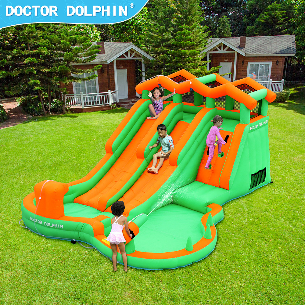 Doctor Dolphin | Castillo inflable para niños pequeño aerosol de agua inflable Castillo trampolín inflable para el hogar