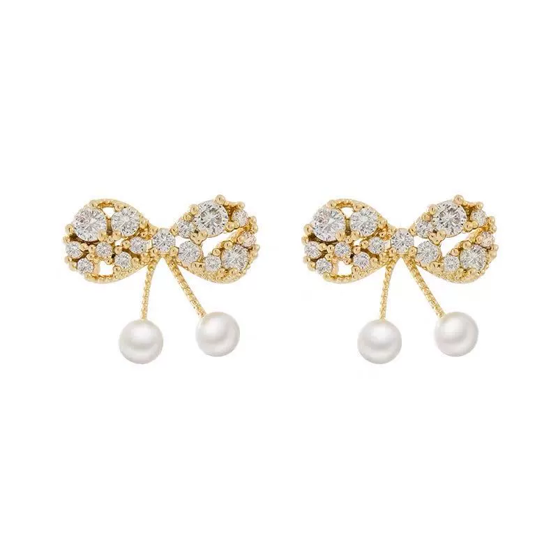 Trend earrings, design with bow, silver 925 sample, wish