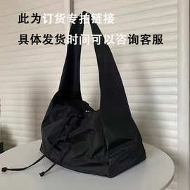 新款高级感大容量单肩斜挎包气质腋下包学生韩版百搭包定货专拍