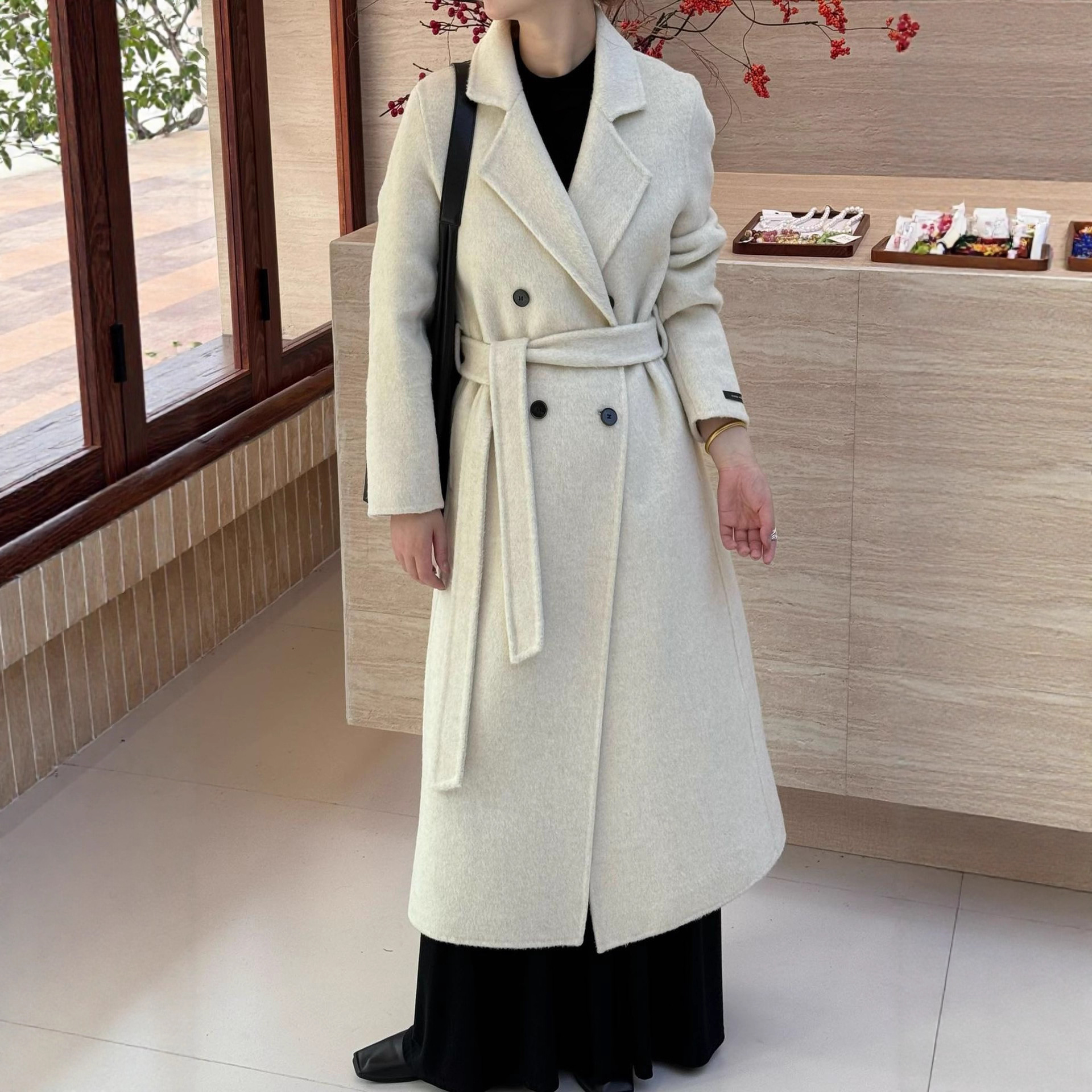 2025 Autumn/Winter Elegant Double-Sided Wool Coat for Women, Mid-Length, High-End Double-Breasted Woolen Overcoat, Loose Fit