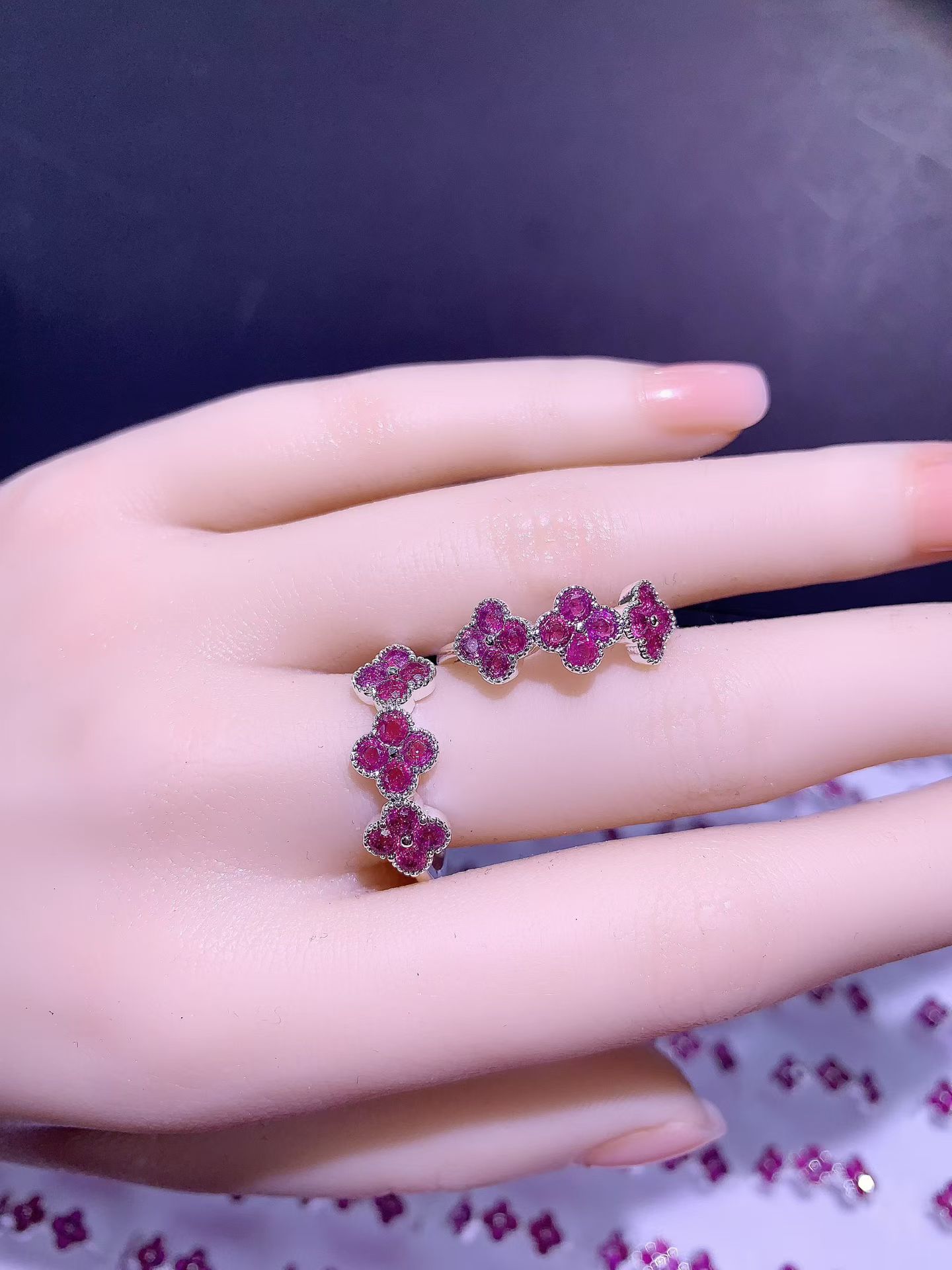 Live Stream Wholesale Natural Faceted Ivory Tourmaline Four-Leaf Clover Women's Ring - Simple and Elegant - Factory Direct Sales