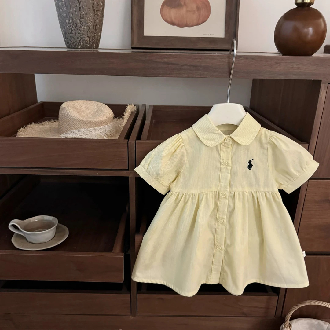 [Xianning Seven] ¡Estudiantes de arte de Man Gao! Ropa para niños coreanos, niña, pajarita dulce, solapa, falda de chaleco de estilo universitario