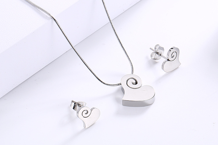 fashion stainless steel heart-shaped necklace earrings set wholesale Nihaojewelry