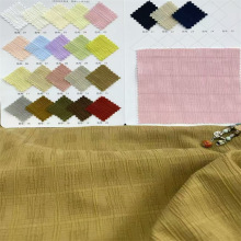 新款竖纹格子皱皱布秋冬套装连衣裙衬衫国风汉服时装面料现货供应