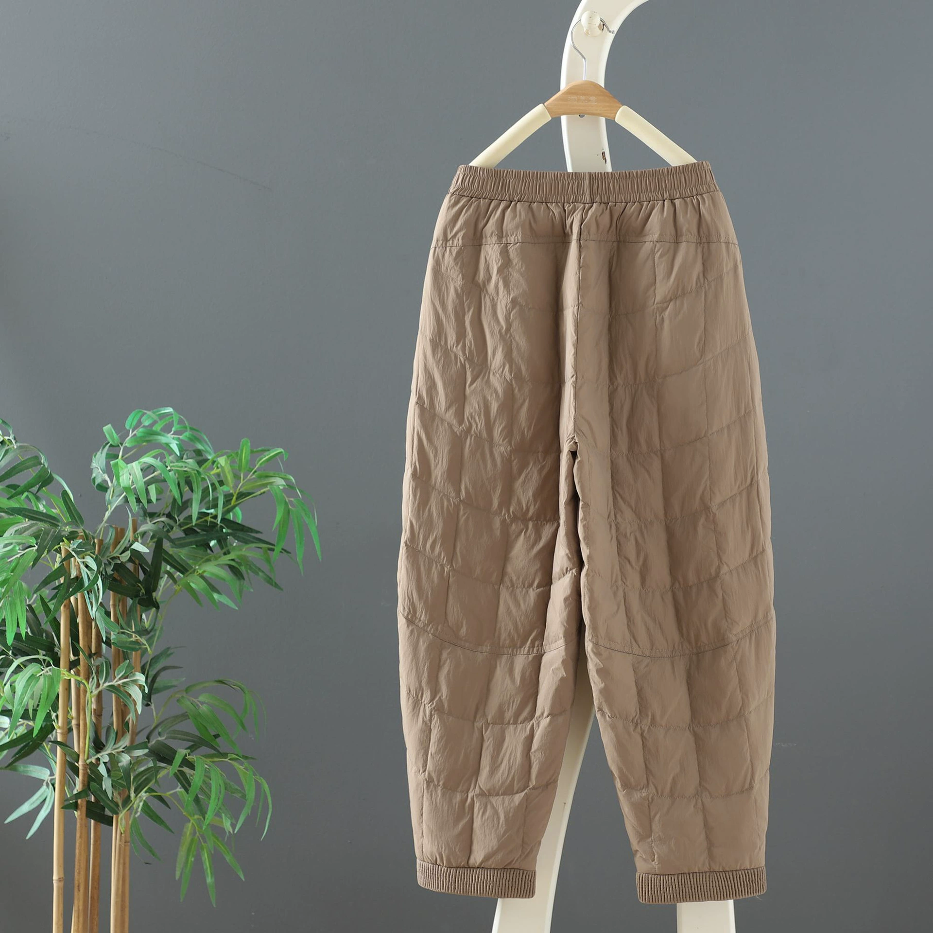 Большой размер модный свободный эластический пуховый хлопок повседневные брюки 2024 осень и зима новые толстые теплые пуховые брюки прилив