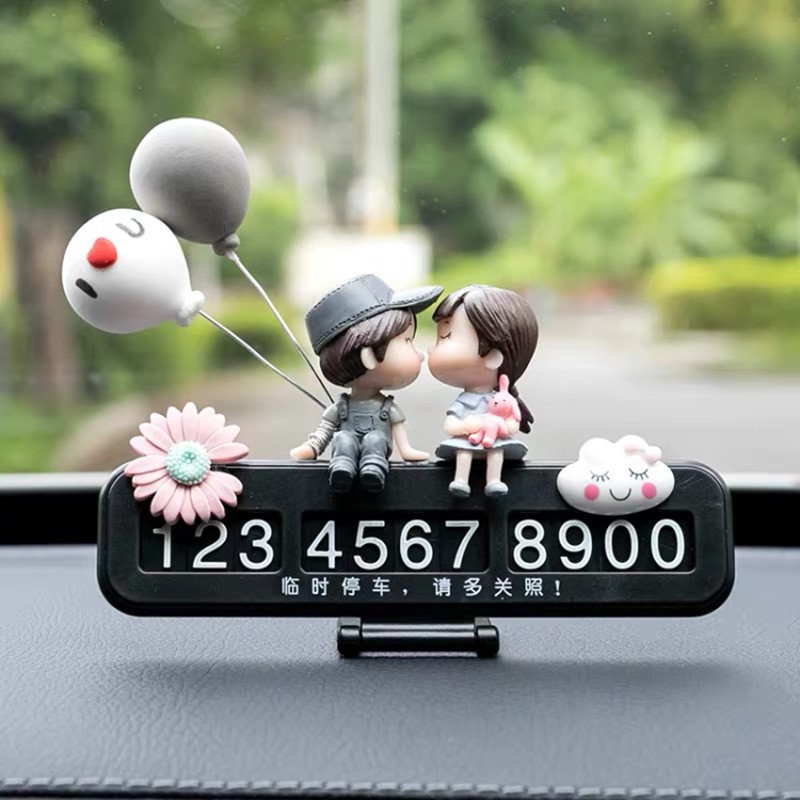 [Colección de adornos de pareja] Decoraciones de coche consola central de coche accesorios de coche lindo espejo retrovisor muñeca de dibujos animados
