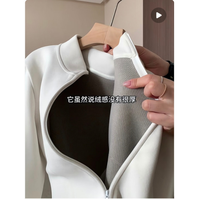 Refreshing, Clean-Looking, and Age-Reducing! Slim-Fit Yoga Top with Double Zipper, Stand-Up Collar, Warm and Suitable for Layering as an Inner Sweatshirt Refreshing, Clean-Looking, and Age-Reducing! Slim-Fit Yoga Top with Double Zipper, Stand-Up Collar, Warm and Suitable for Layering as an Inner Sweatshirt