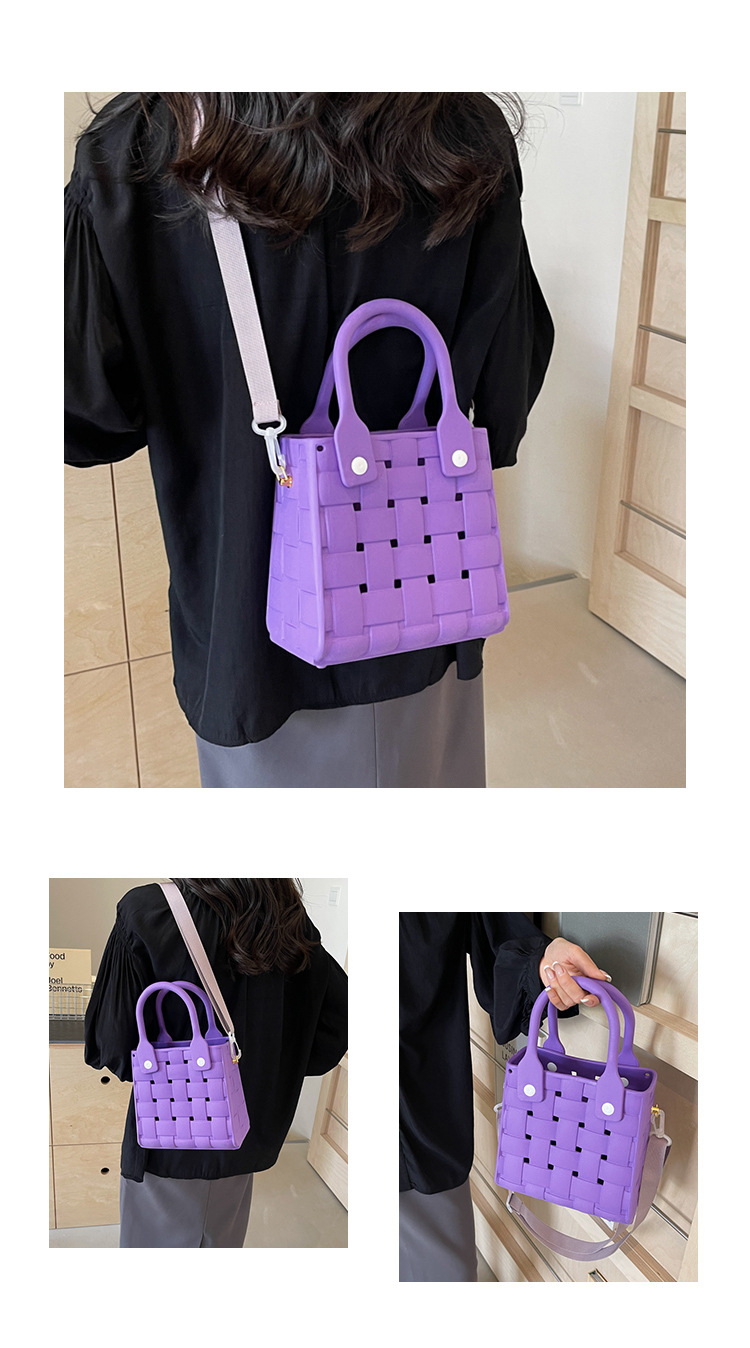 Women's Small Plastic Solid Color Basic Classic Style Hollow Square Open Crossbody Bag display picture 11