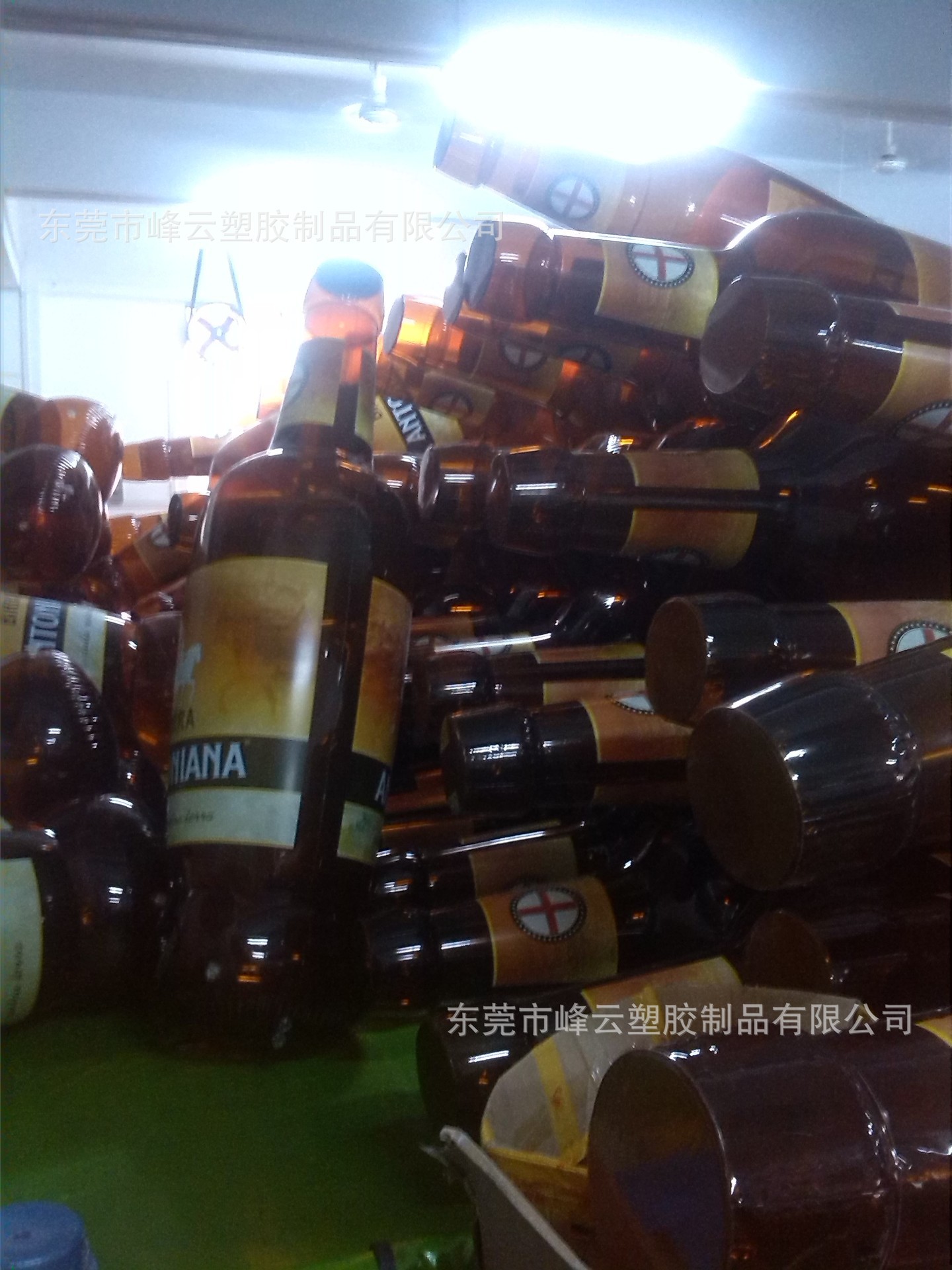 工厂 PVC充气瓶子广告瓶子PVC充气啤酒白酒红酒瓶广告闭气模型-阿里巴巴
